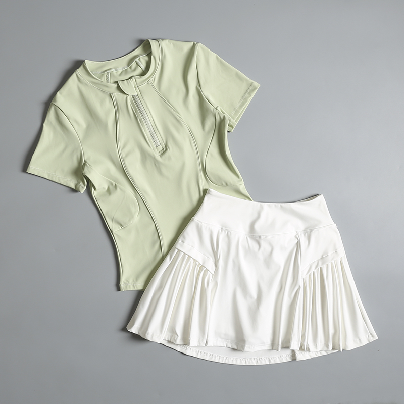 Running sports suit for women  - Badminton Fun review and price